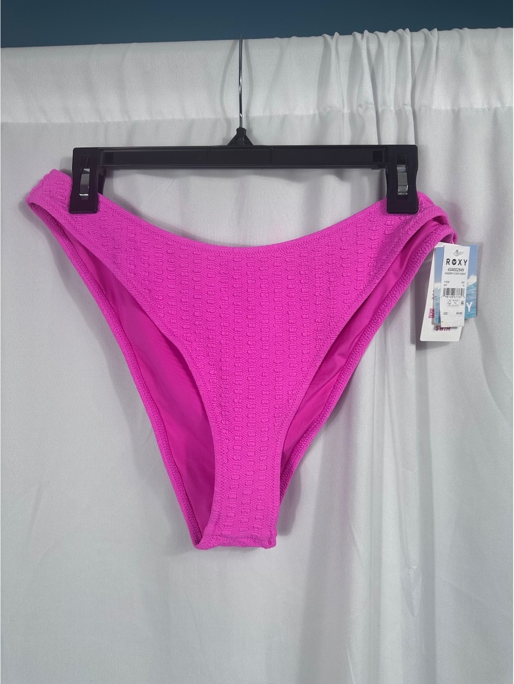 Roxy Haleiwa Scoop Cheeky Bikini Bottom in Pink, Size XL
